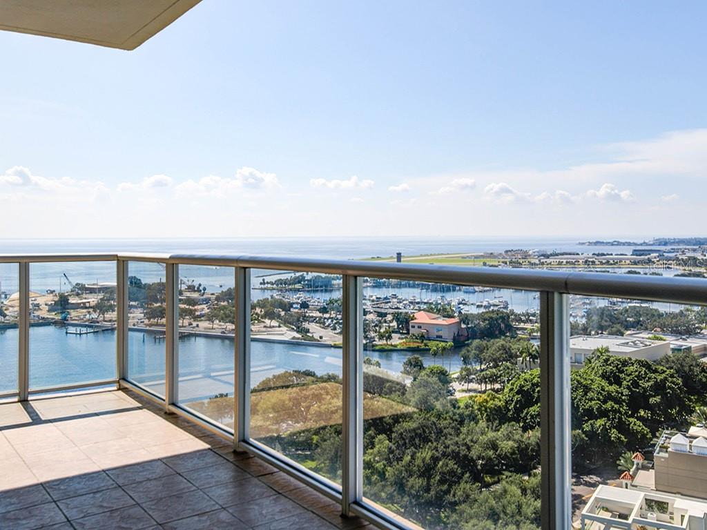 400 Beach Drive, FL