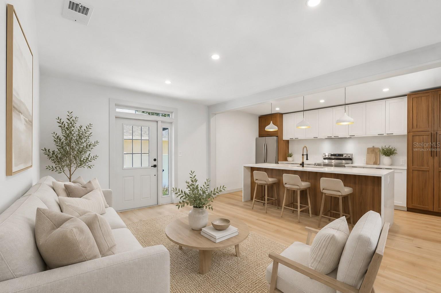 8523 Edison Avenue, FL