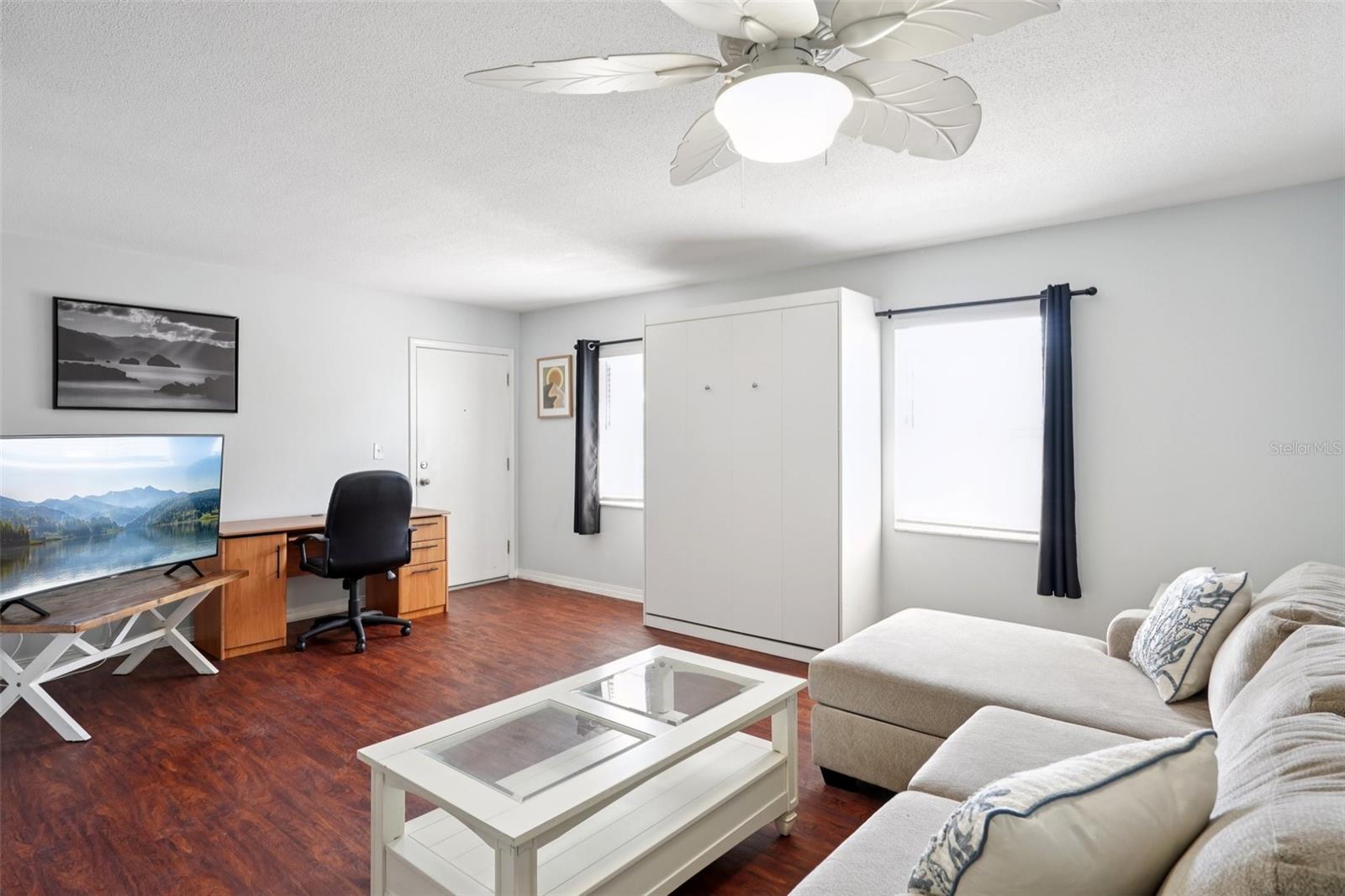 1115 Rue Des Chateaux, FL