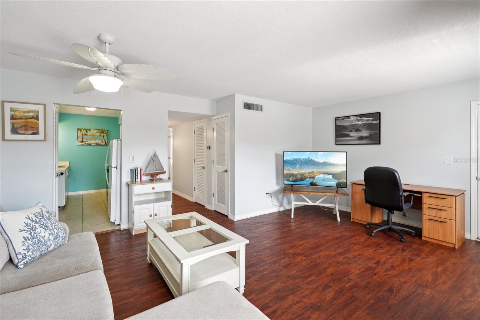 1115 Rue Des Chateaux, FL