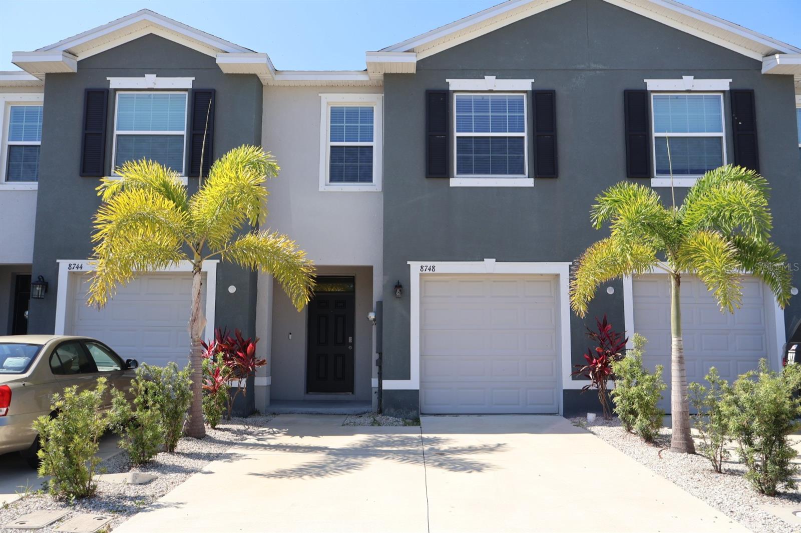SARASOTA, FL
