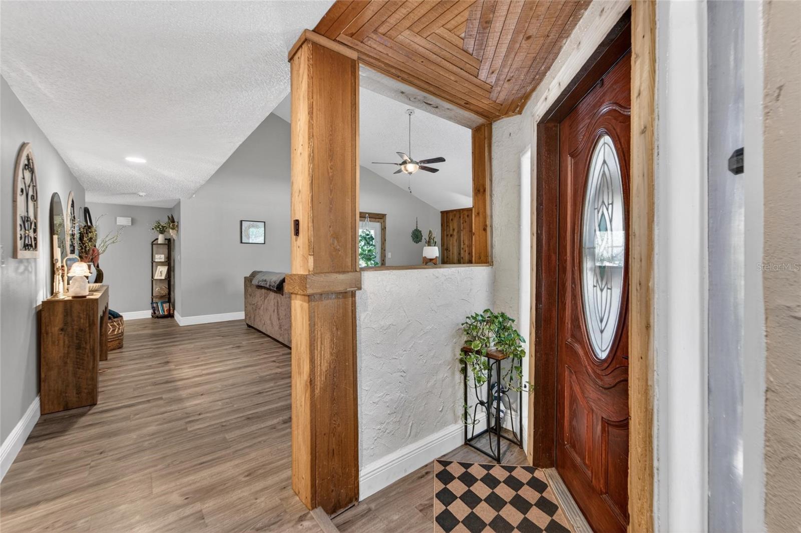 2711 Bellwood Drive, FL