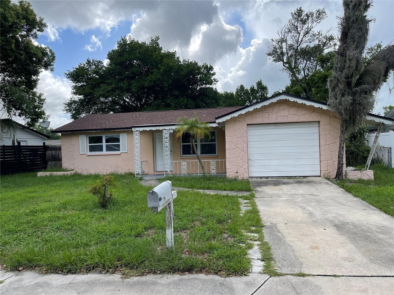 1018 Dartmouth Dr, FL