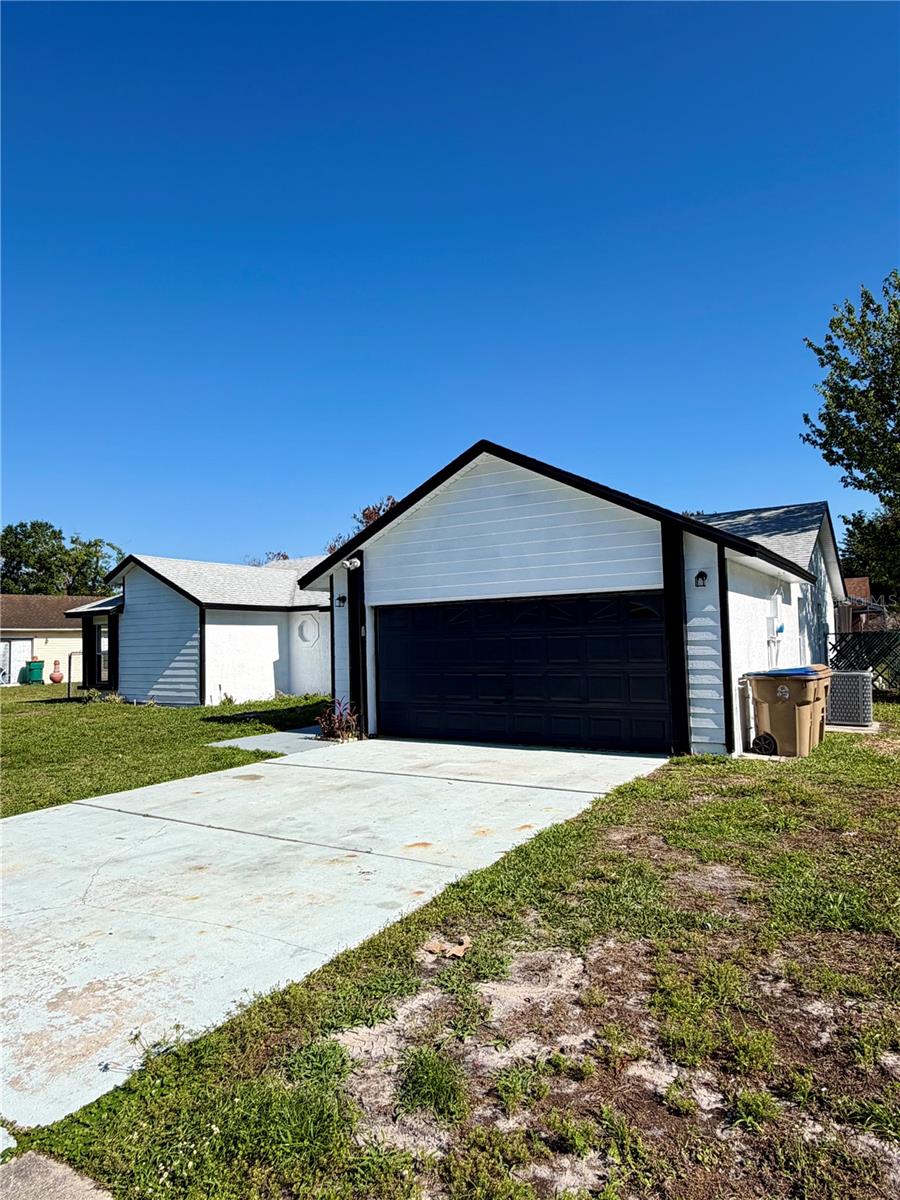 303 Silk Oak Drive, FL