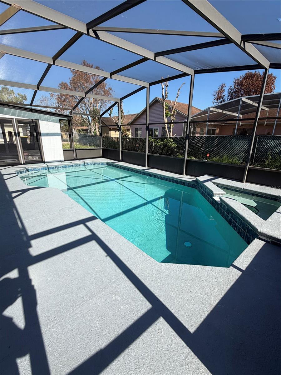 303 Silk Oak Drive, FL