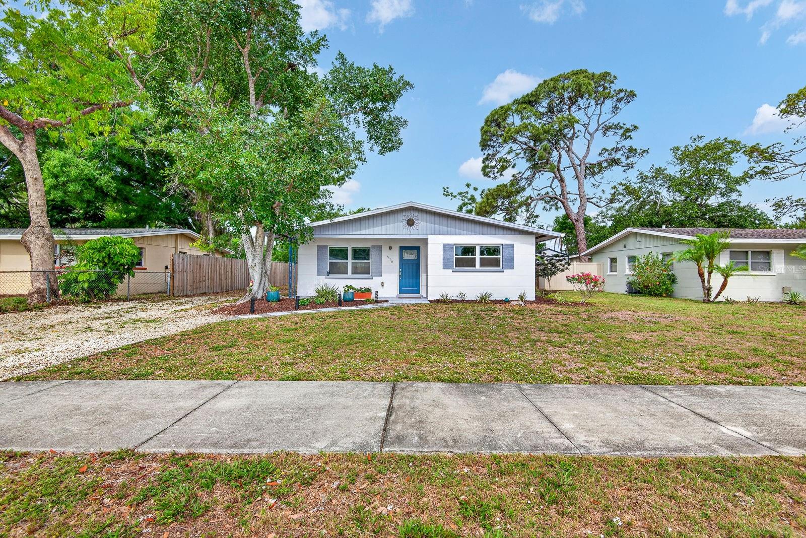 916 Pattison Avenue, FL