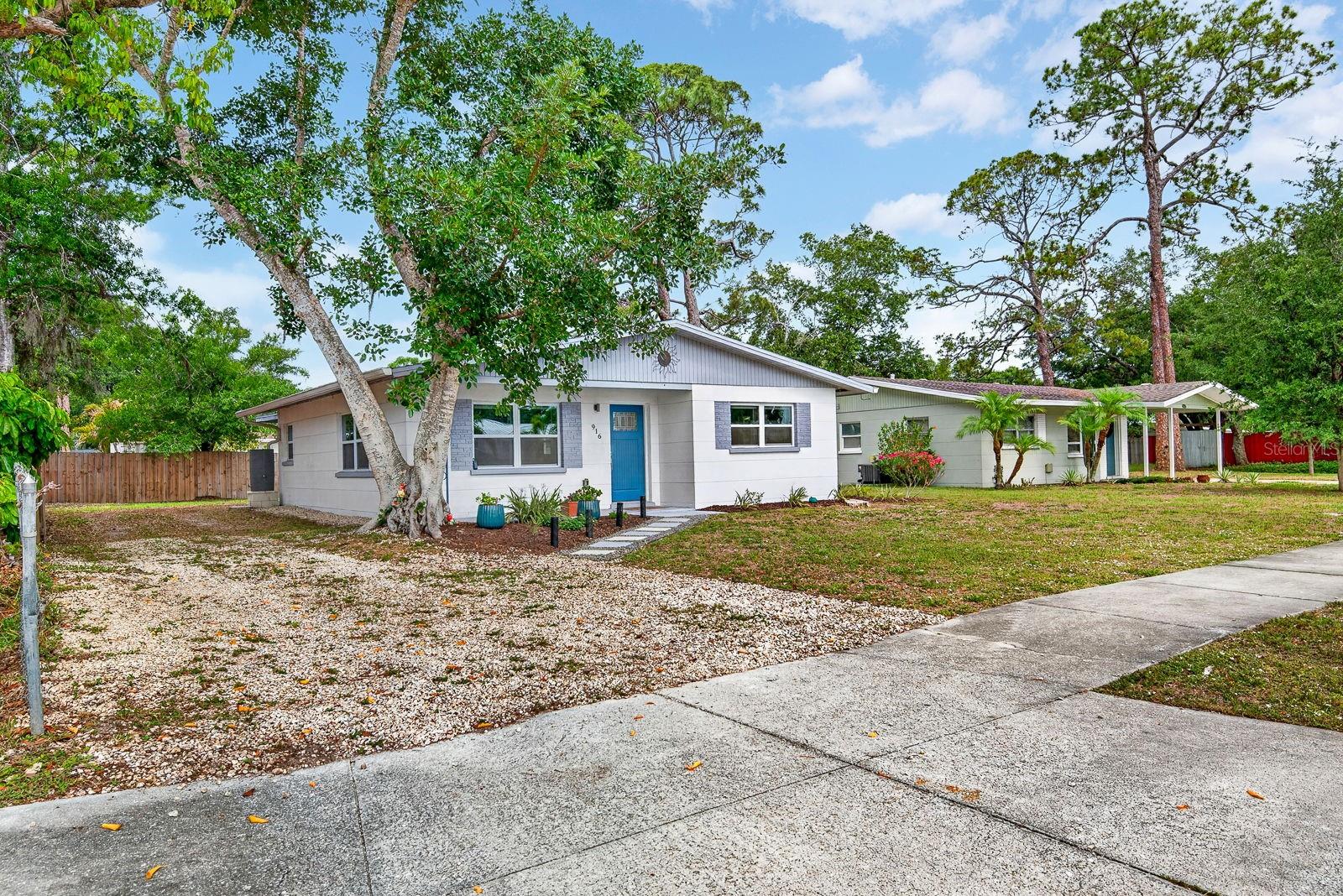 916 Pattison Avenue, FL