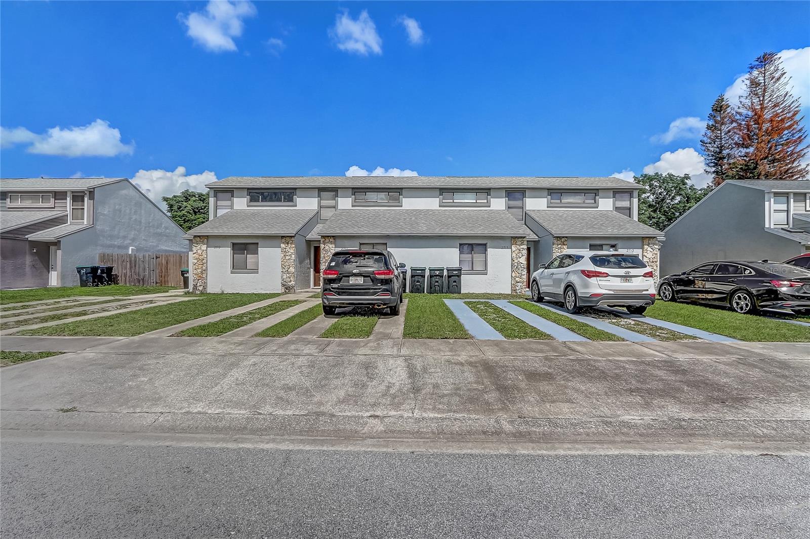 2719 Hunt Club Ln, FL