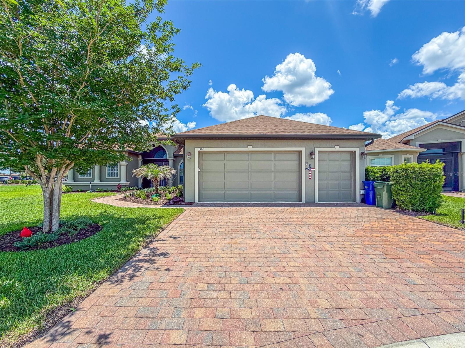 1394 Oakmont Drive, FL