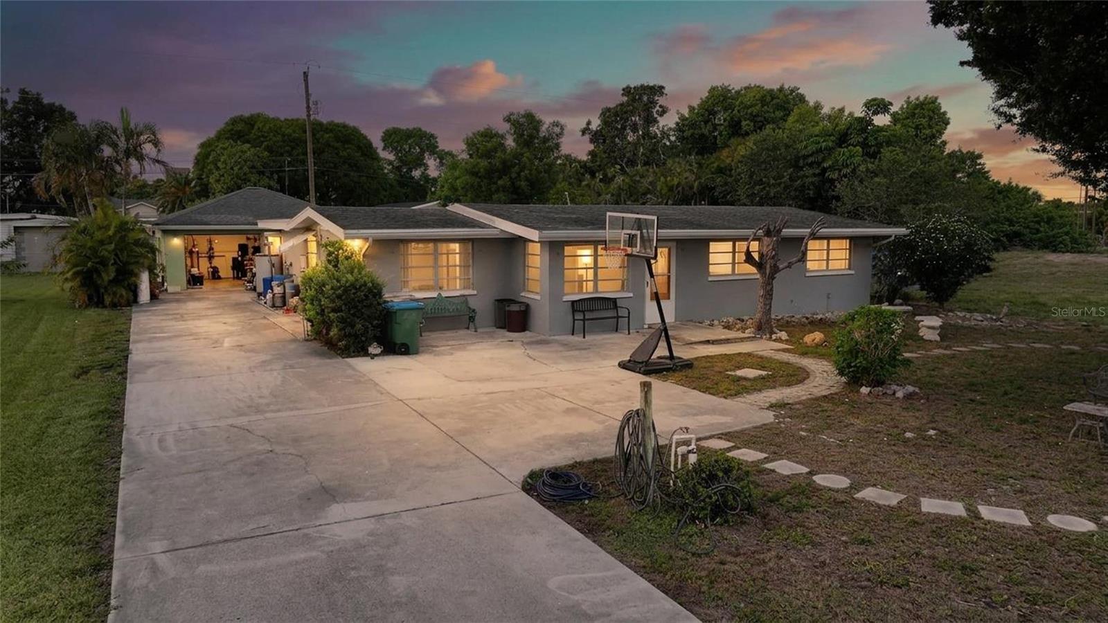 1201 Alabar Ln, FL