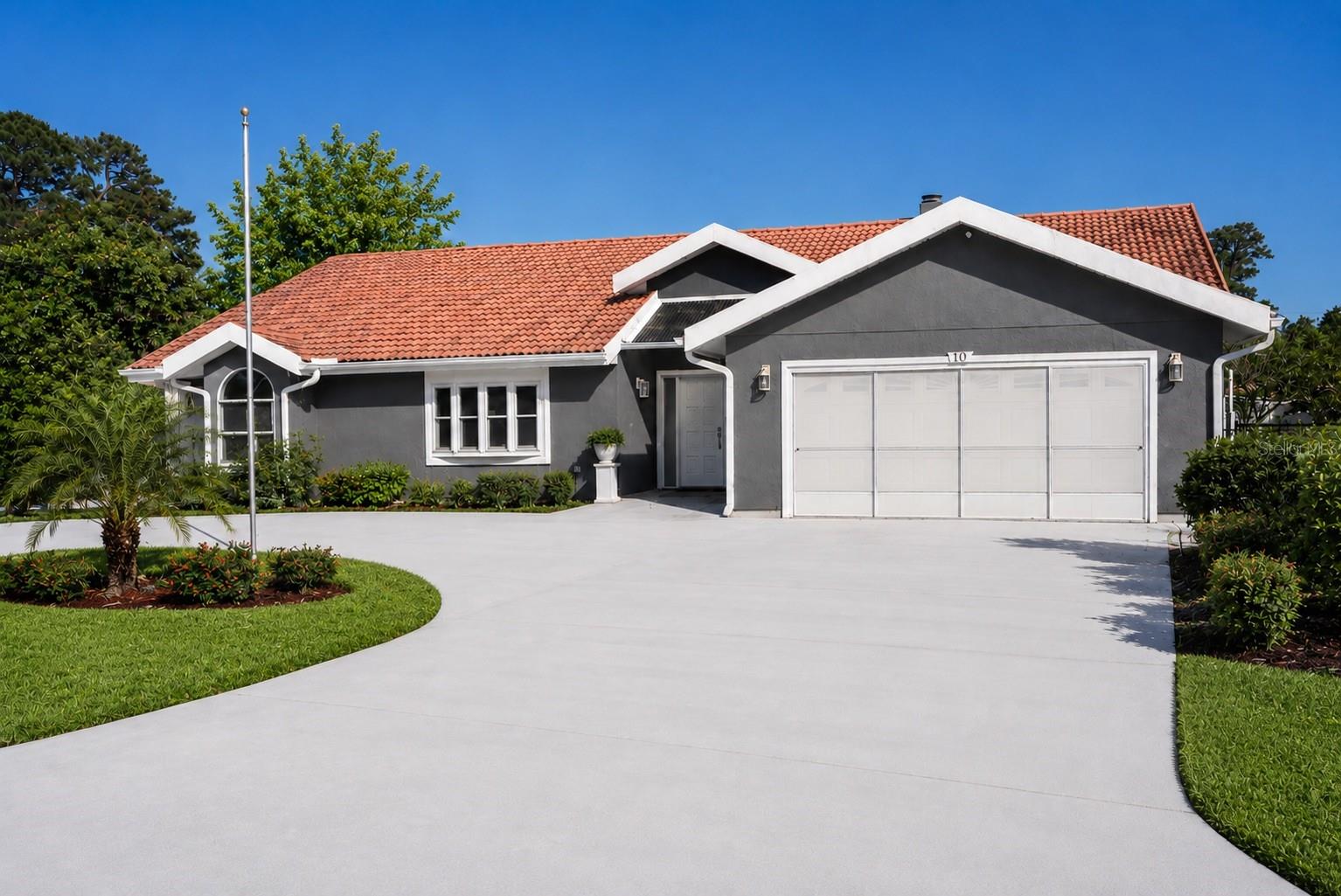 10 Falls Pl, FL