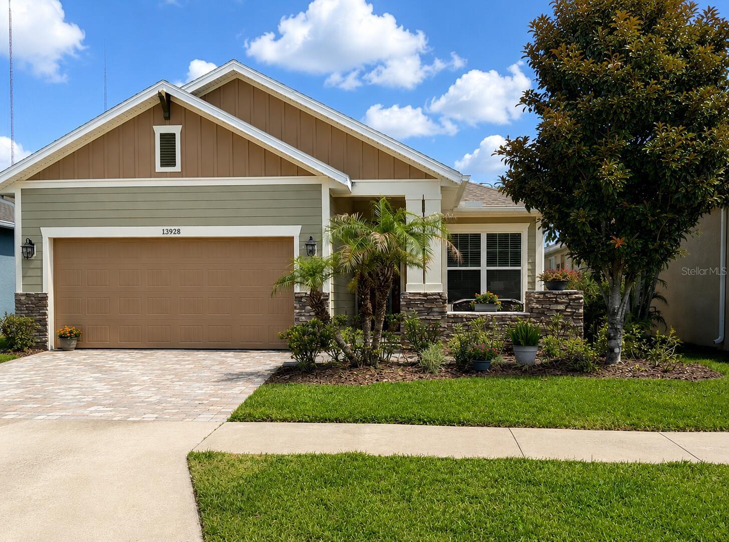 13928 Swallow Hill Dr, FL
