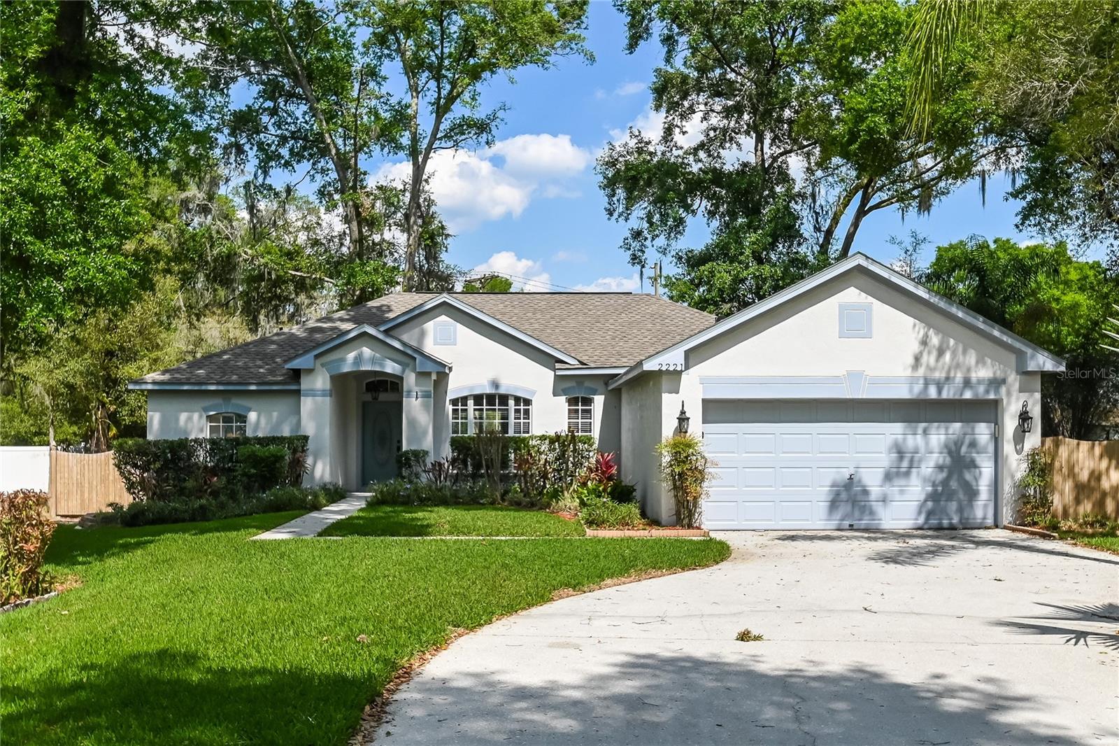 2221 Mountain Meadow Way, FL