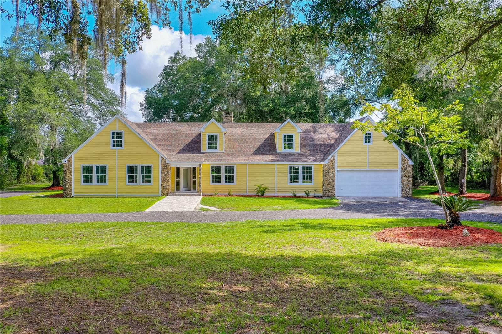 475 E Wisconsin Ave, FL