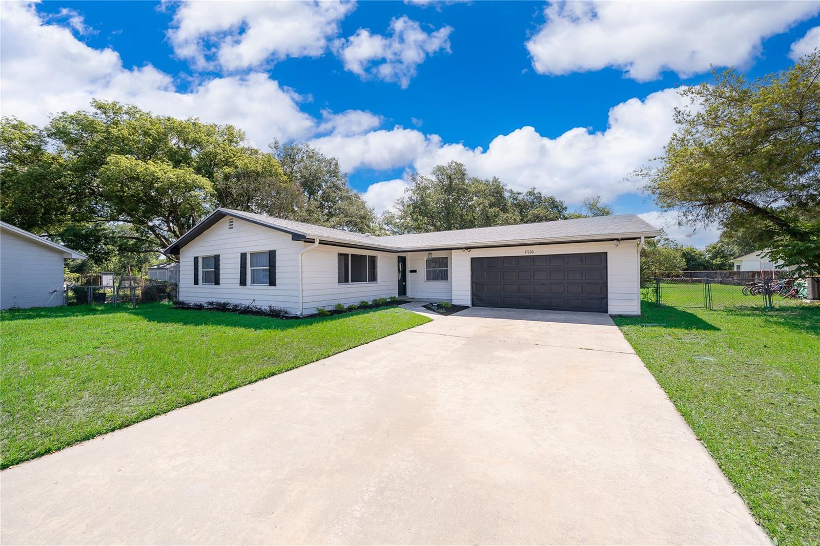 1914 Bonanza Court, FL