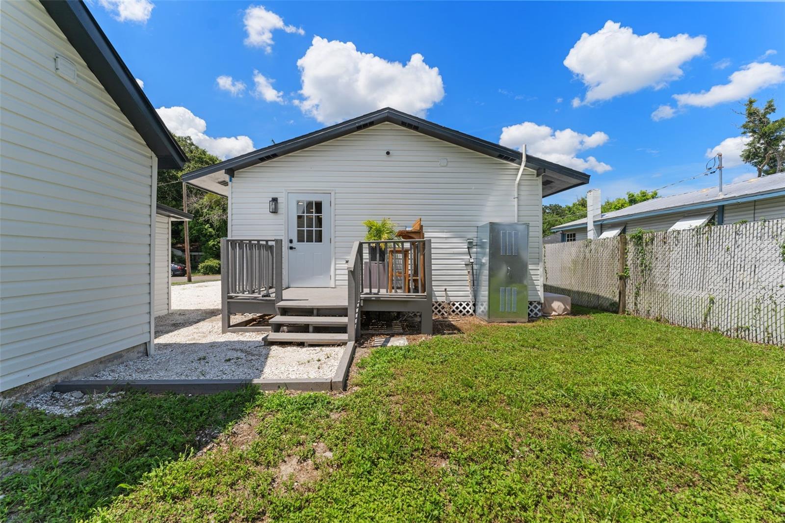 501 Cluster Avenue, FL