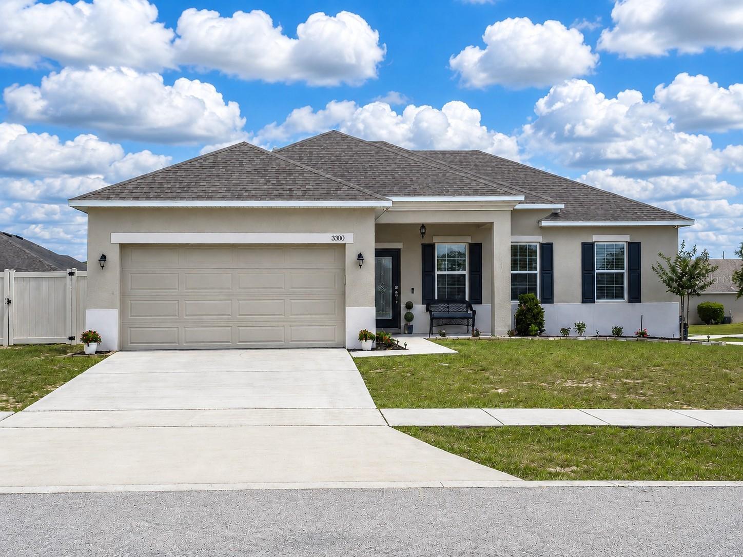 3300 Lynrock Ave, FL