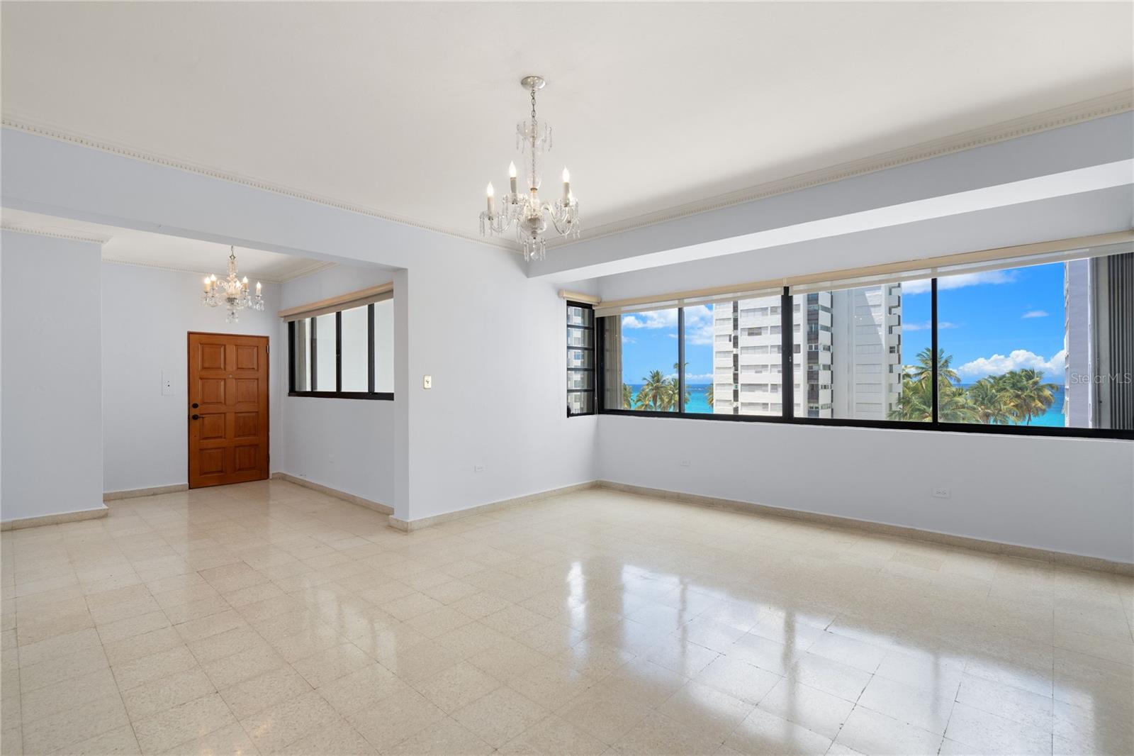 61 Kings Court, PR