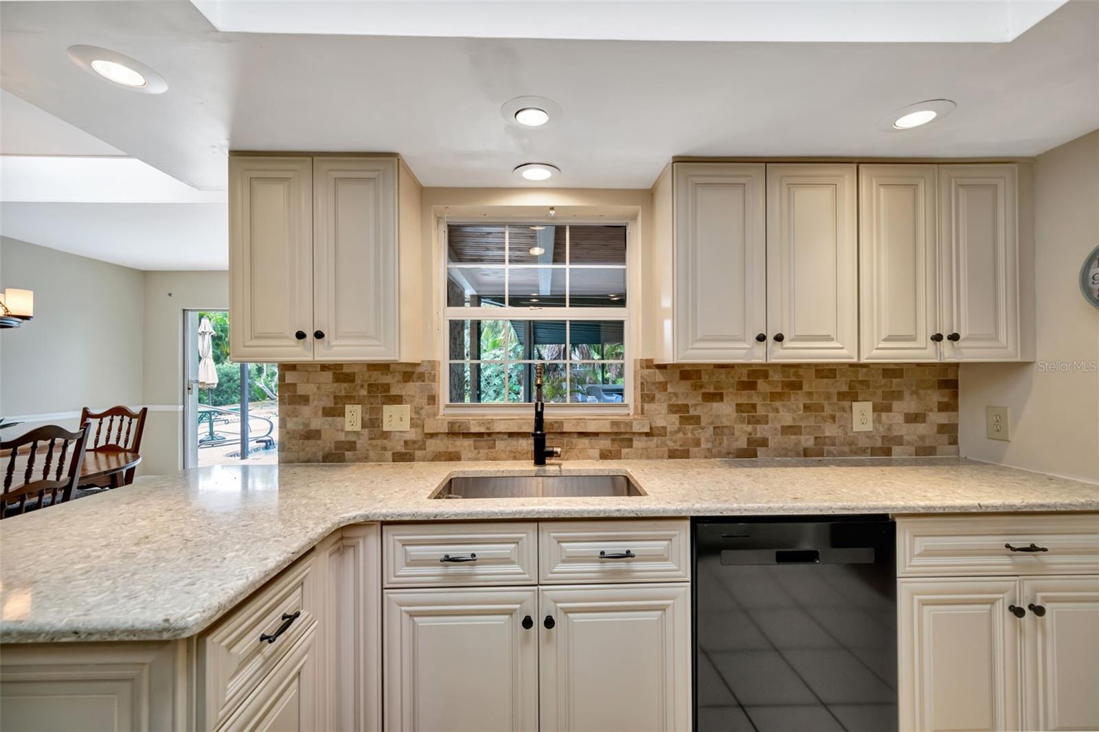 7312 5th Avenue, FL