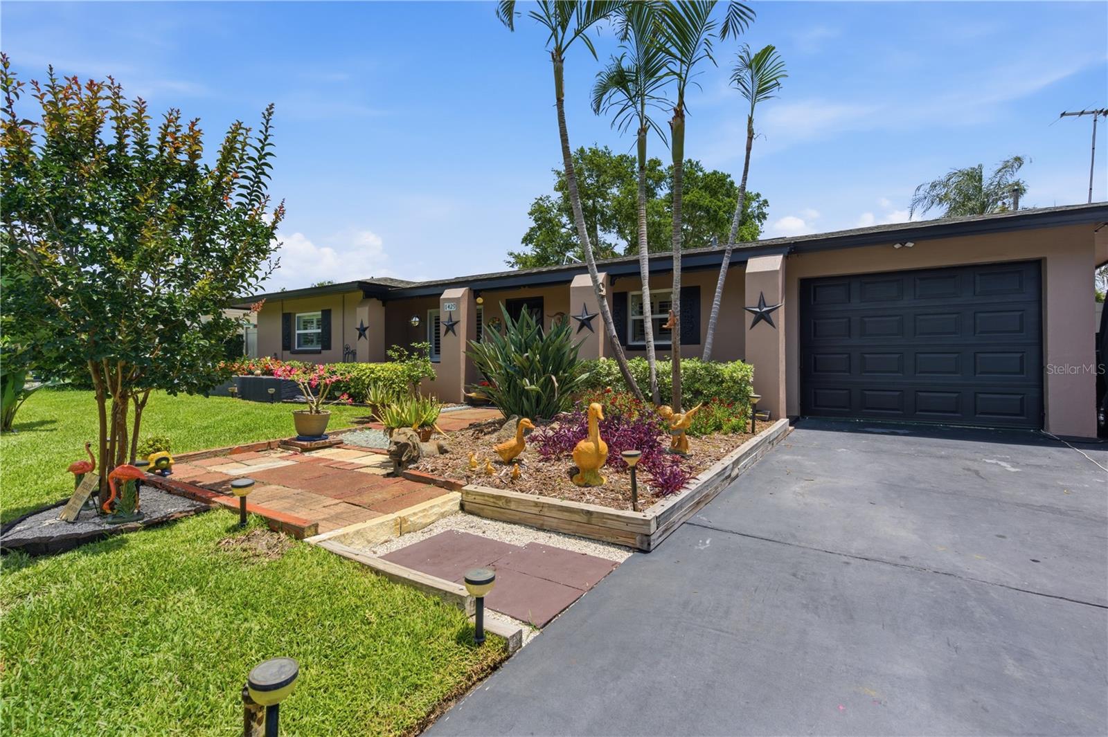 1429 San Charles Drive, FL