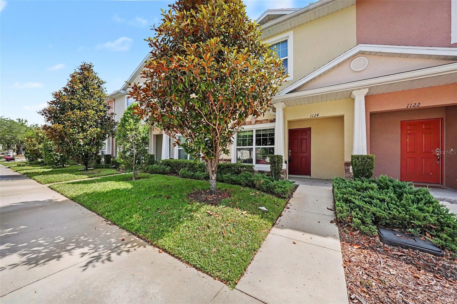 1124 Hillhurst Drive, FL