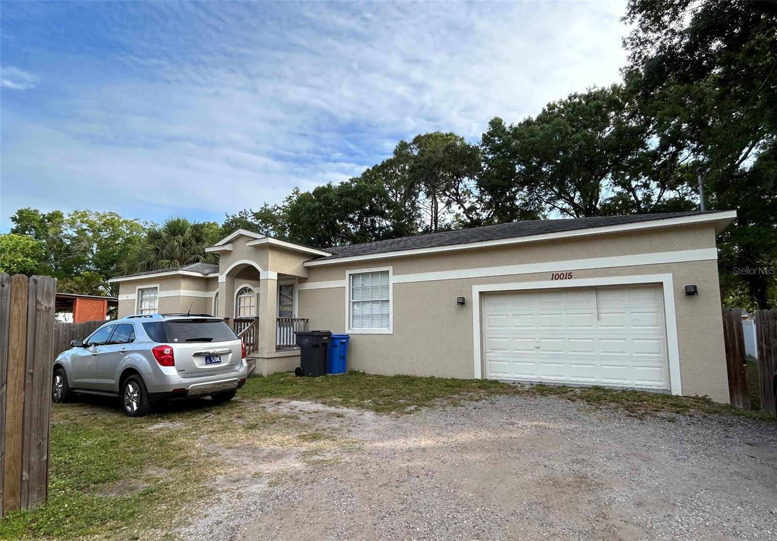 10013 Oslin Street, FL
