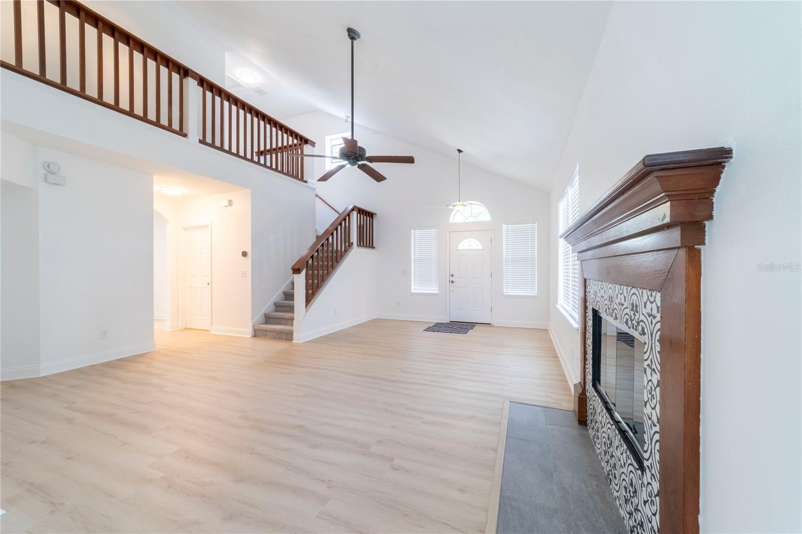 499 Julian Lane, FL