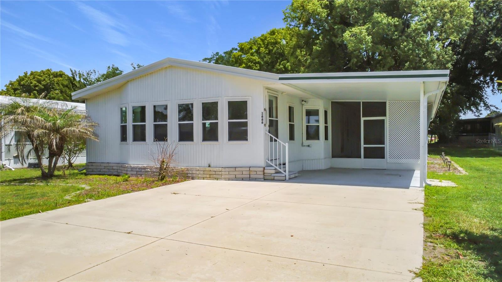 1666 Elkhart Circle, FL