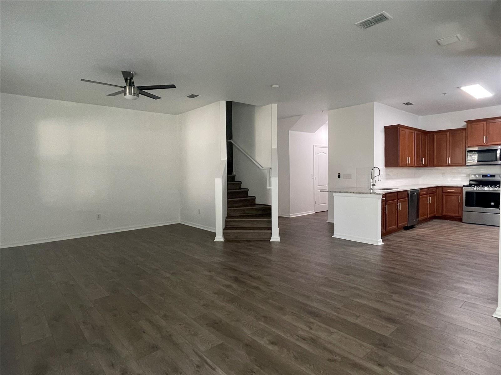 3723 Seneca Club Loop, FL