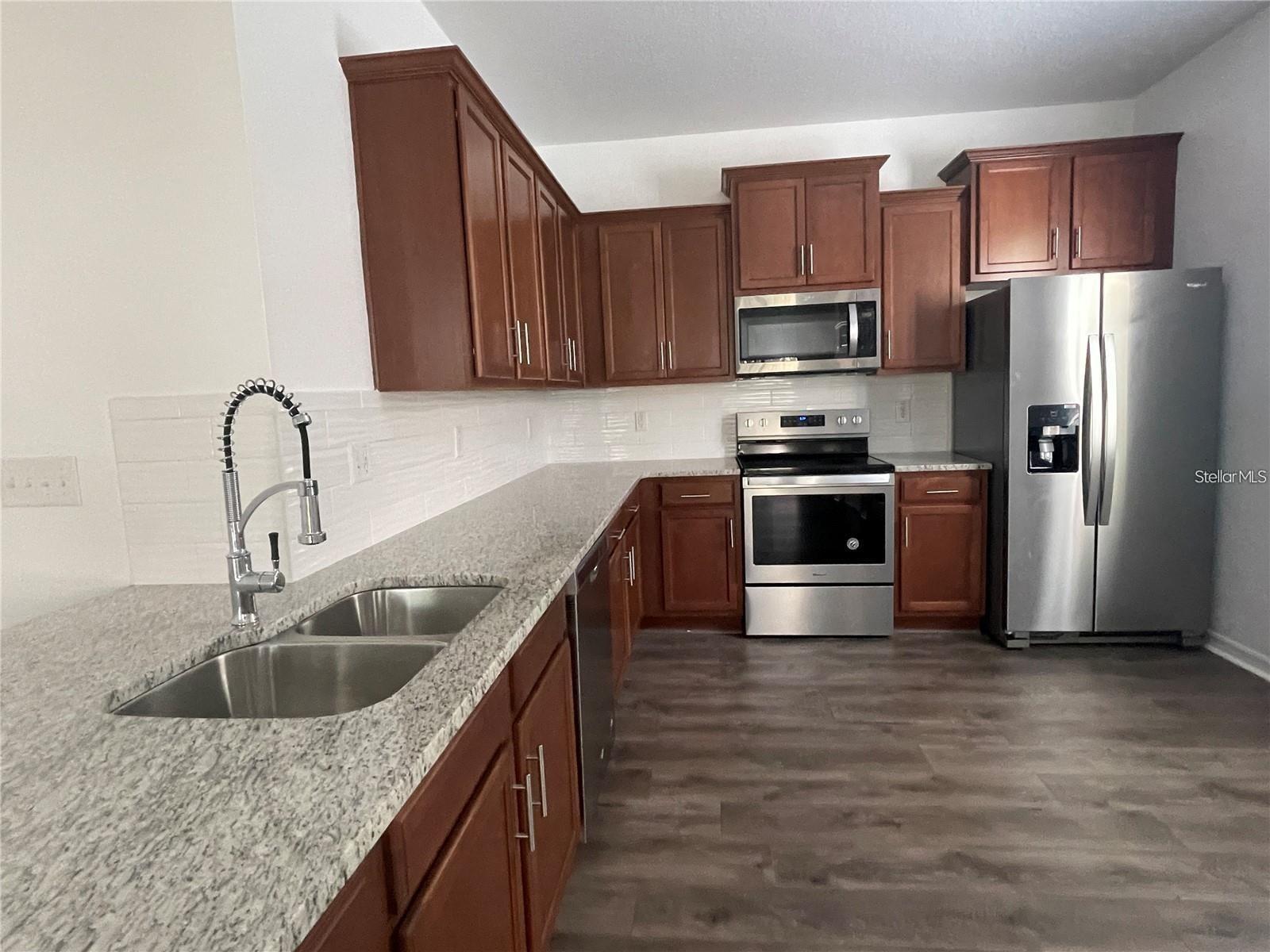 3723 Seneca Club Loop, FL