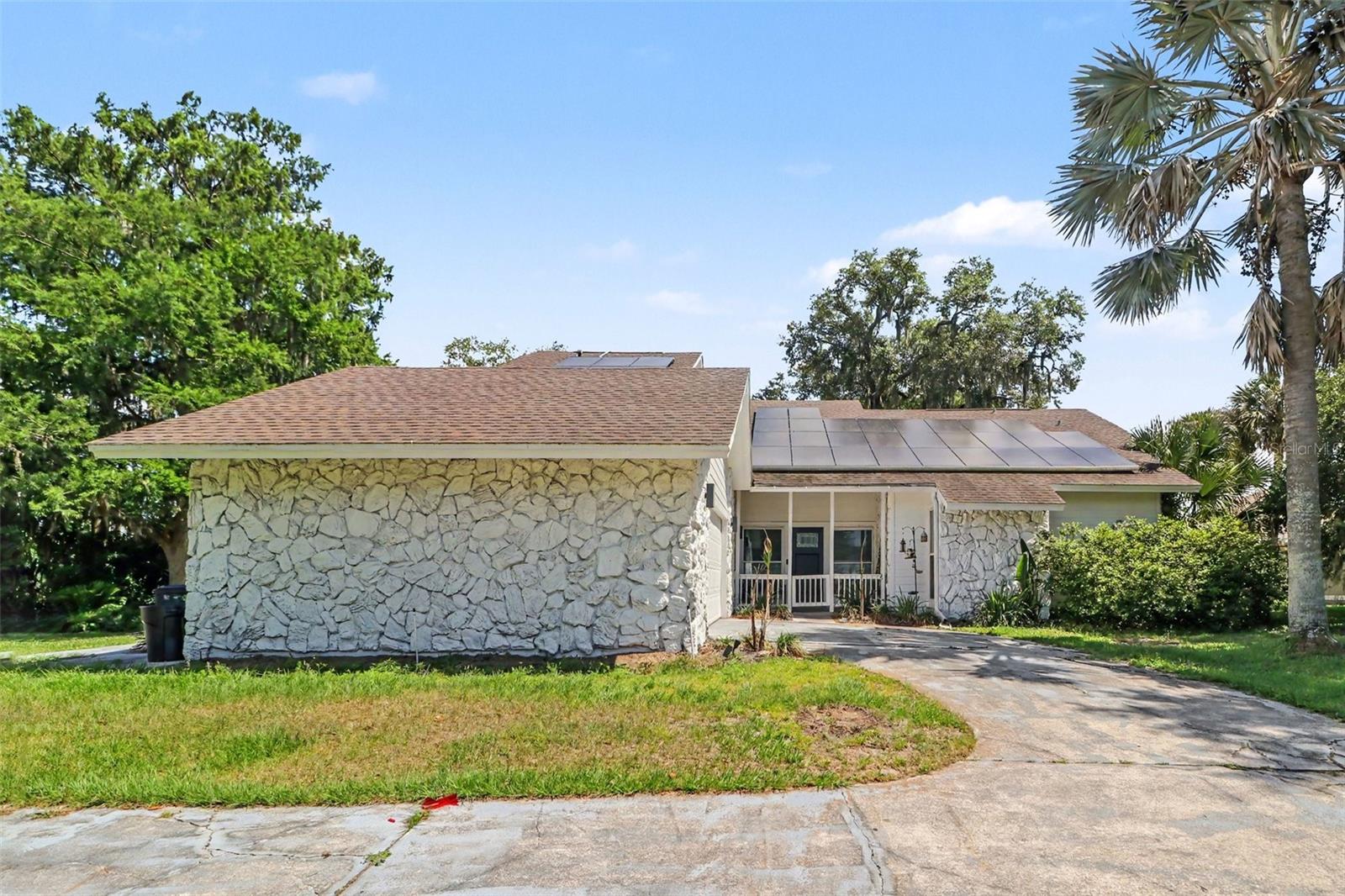 3181 Whisper Wind Dr, FL