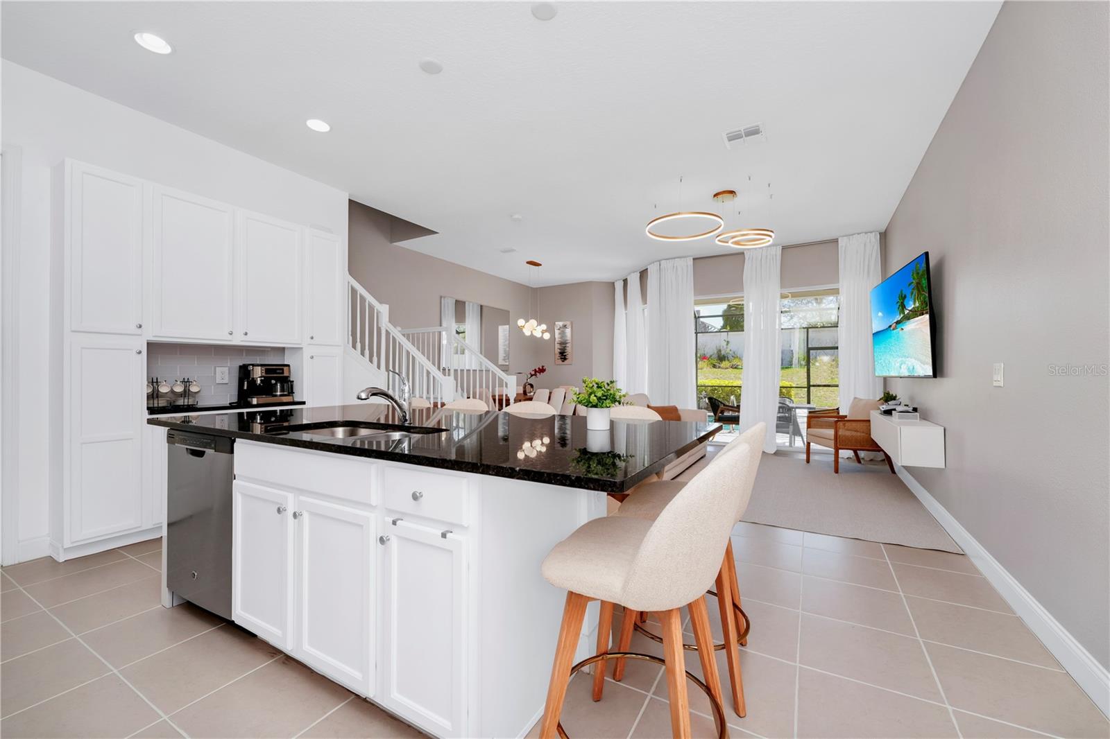 302 Captiva Drive, FL