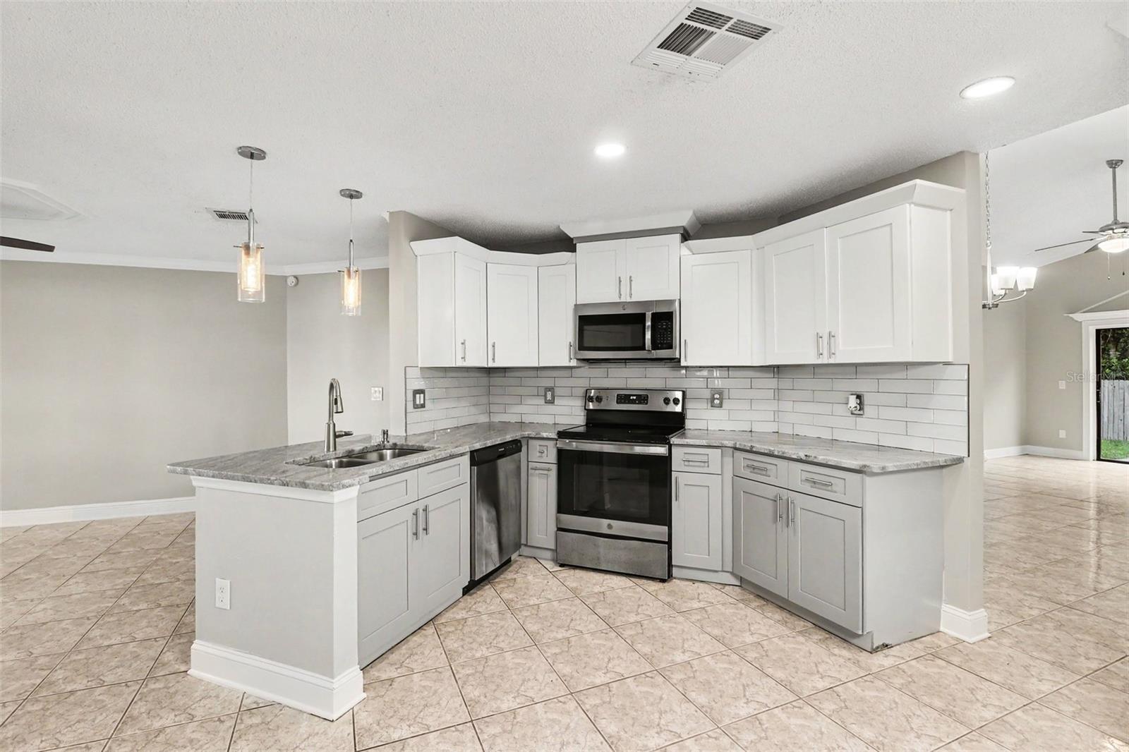 134 Coralwood Circle, FL
