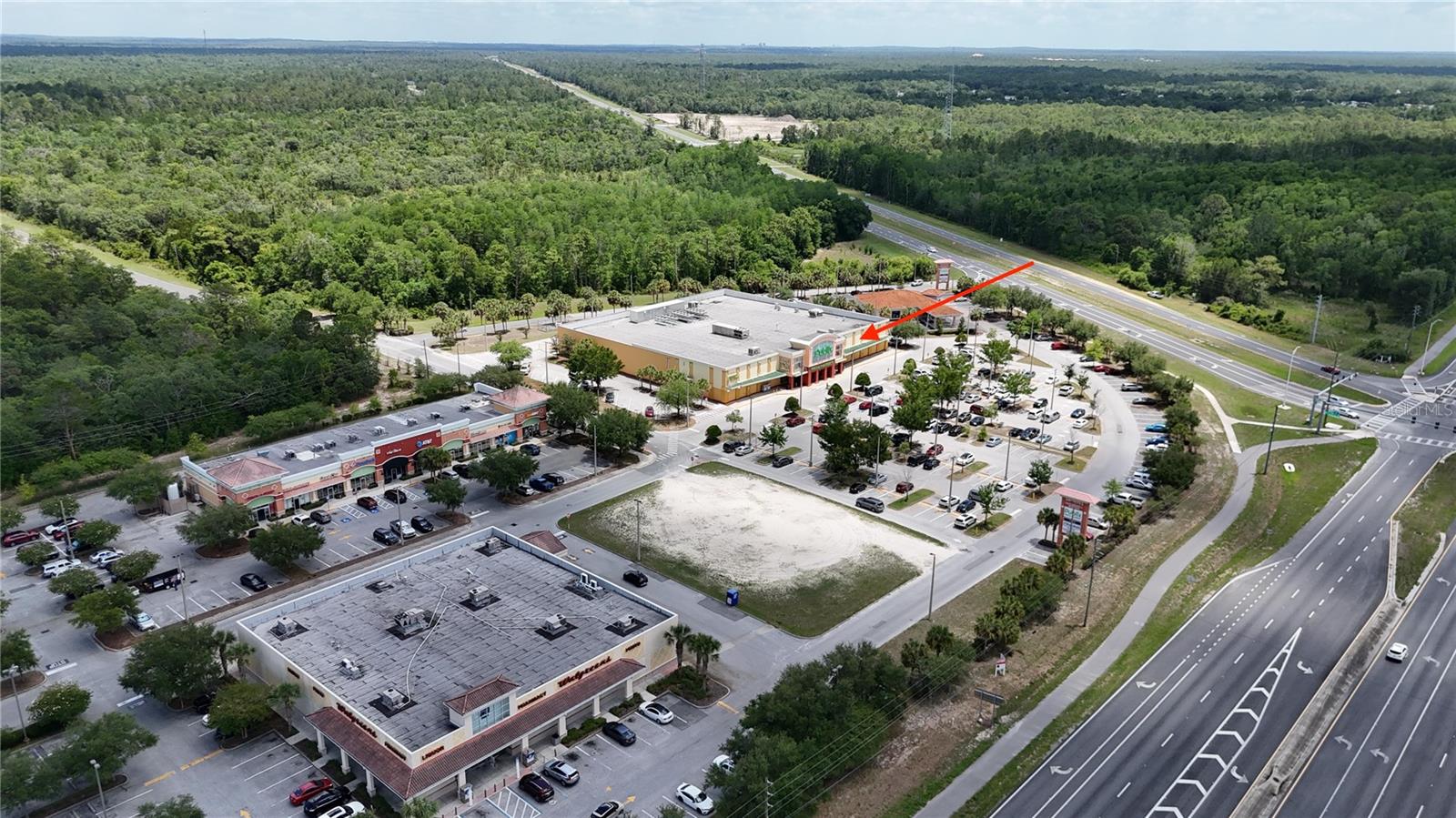 9054 Suncoast Boulevard, FL