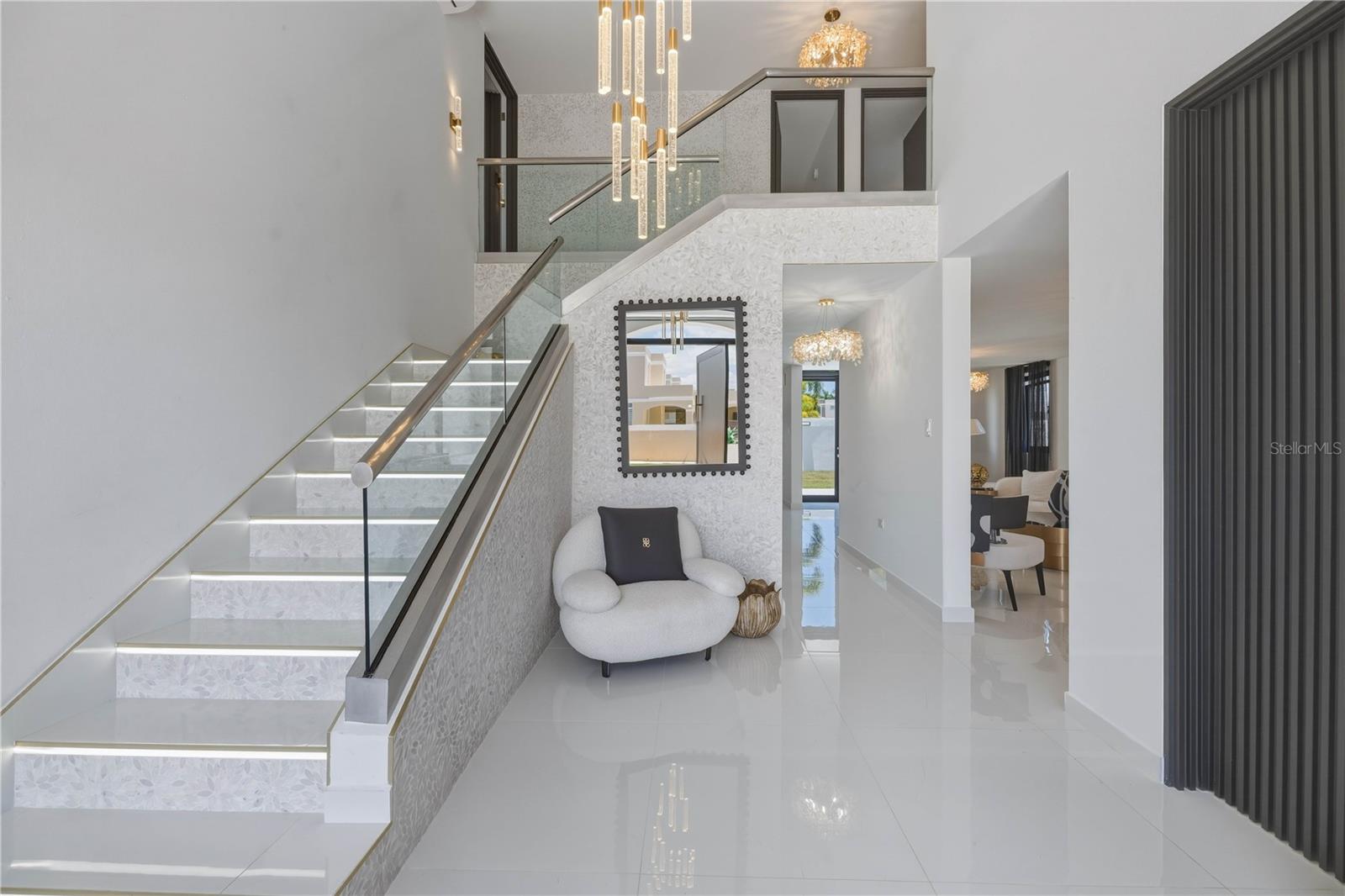 629 Mar De Bering, PR