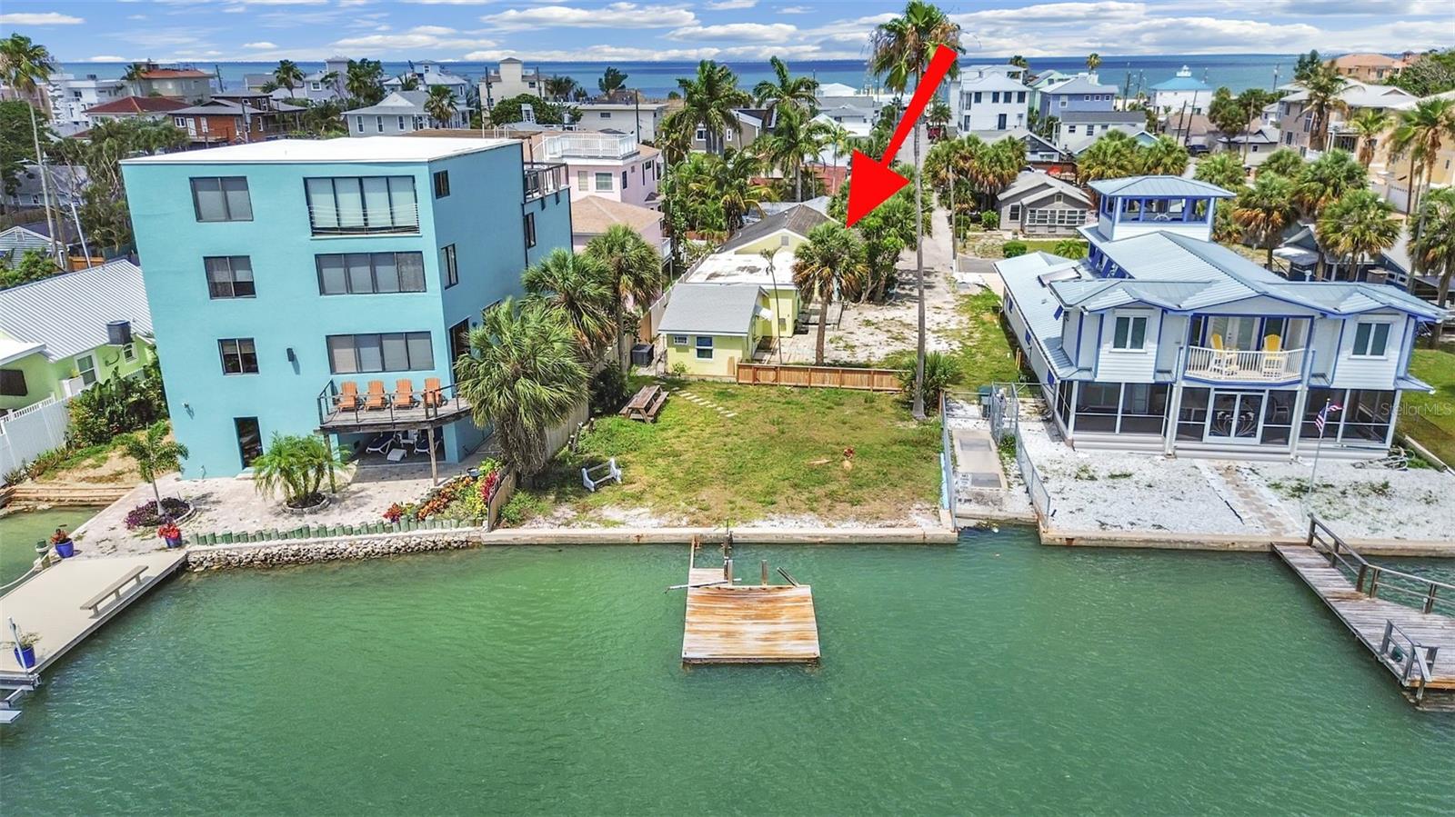 201 90th Ave, FL
