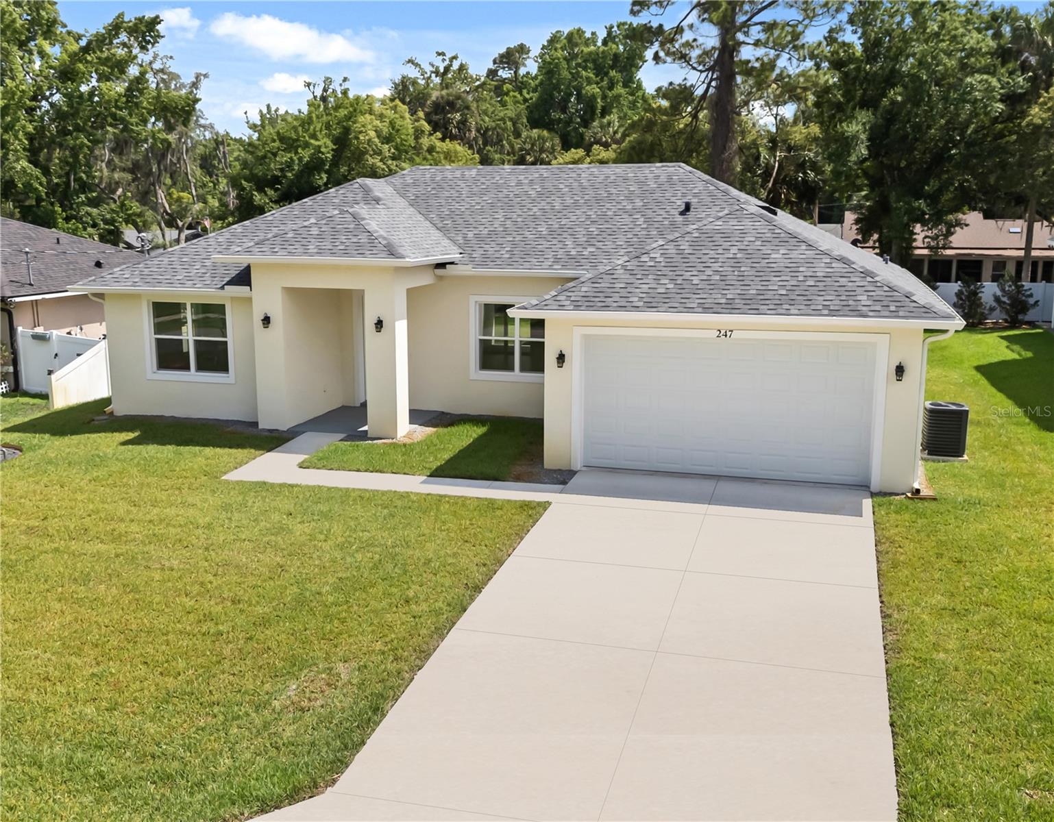 247 Debary Dr, FL