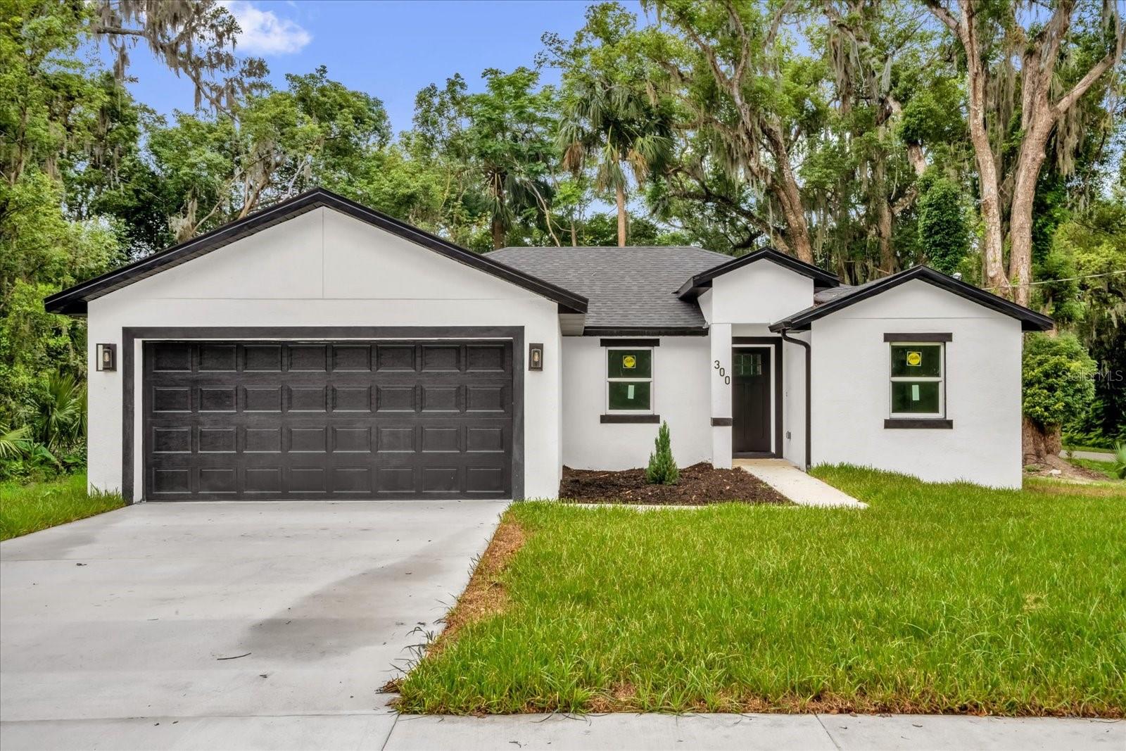 300 Cherokee Avenue, FL
