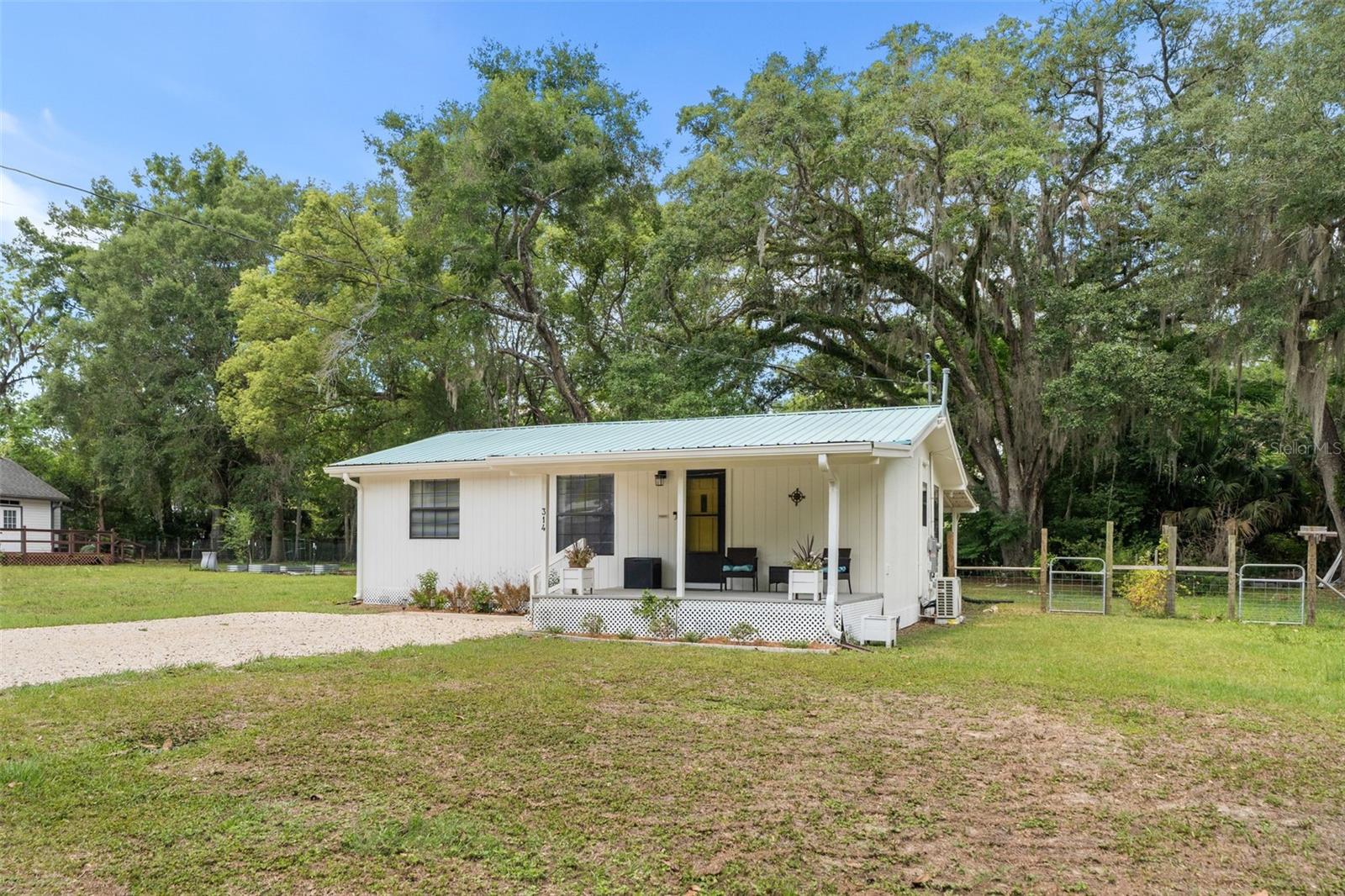 314 Se 2nd St, FL