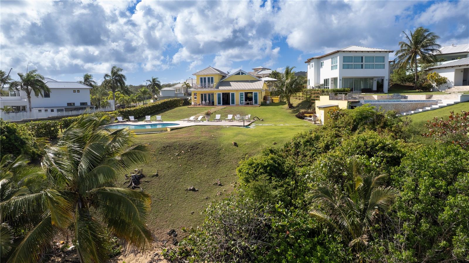 5 Beach Village, PR