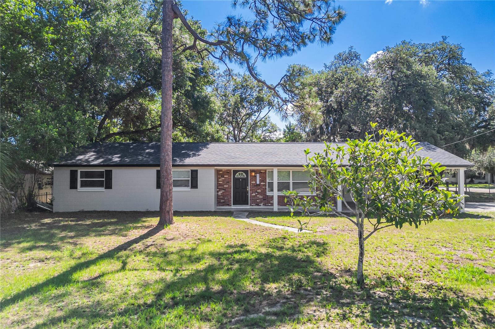 2201 Camellia Drive, FL
