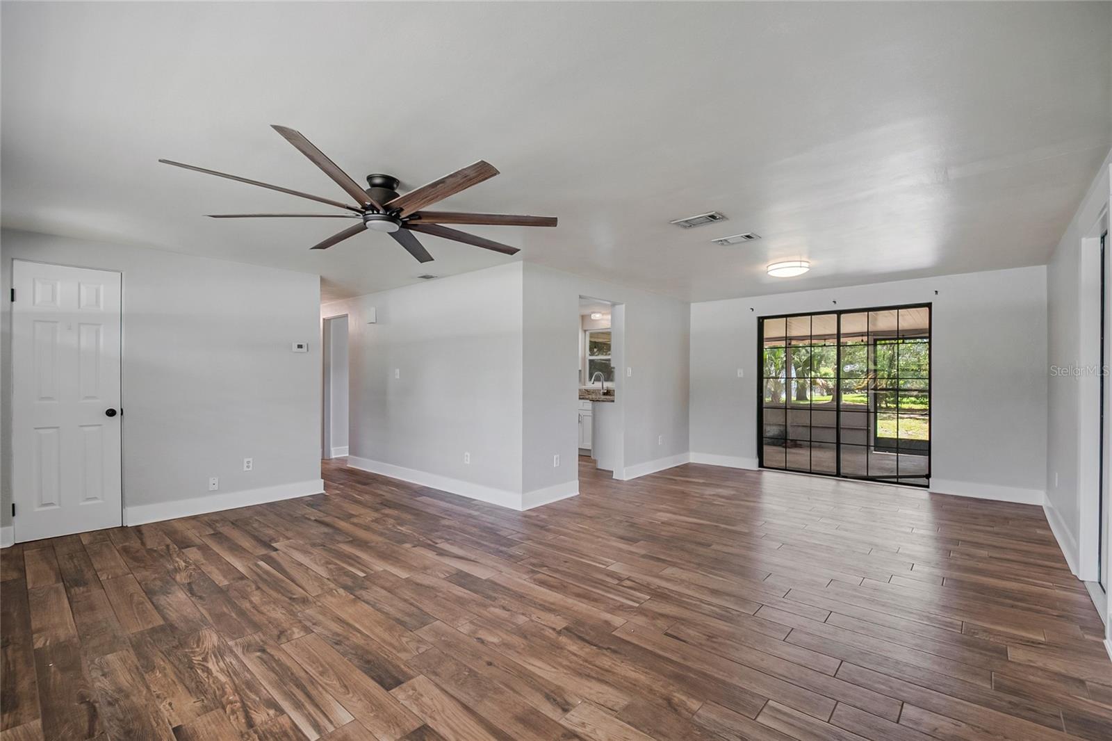 2201 Camellia Drive, FL