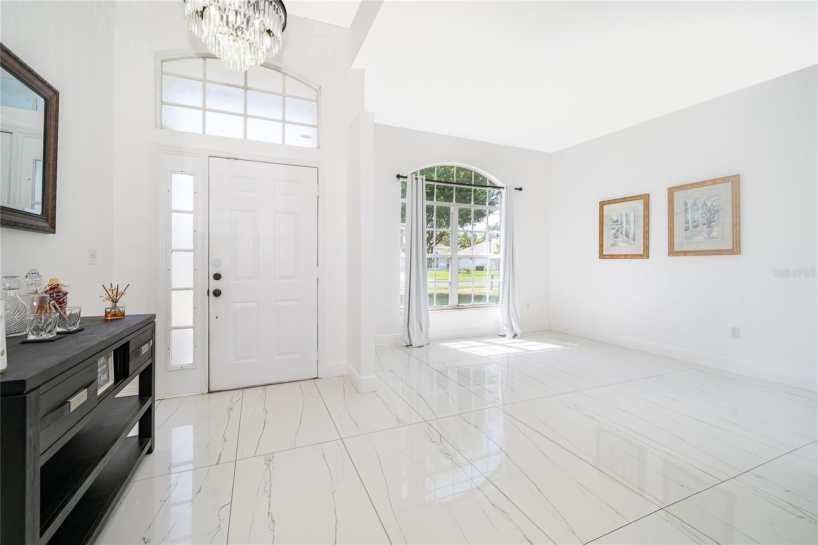2654 Hawthorne Lane, FL
