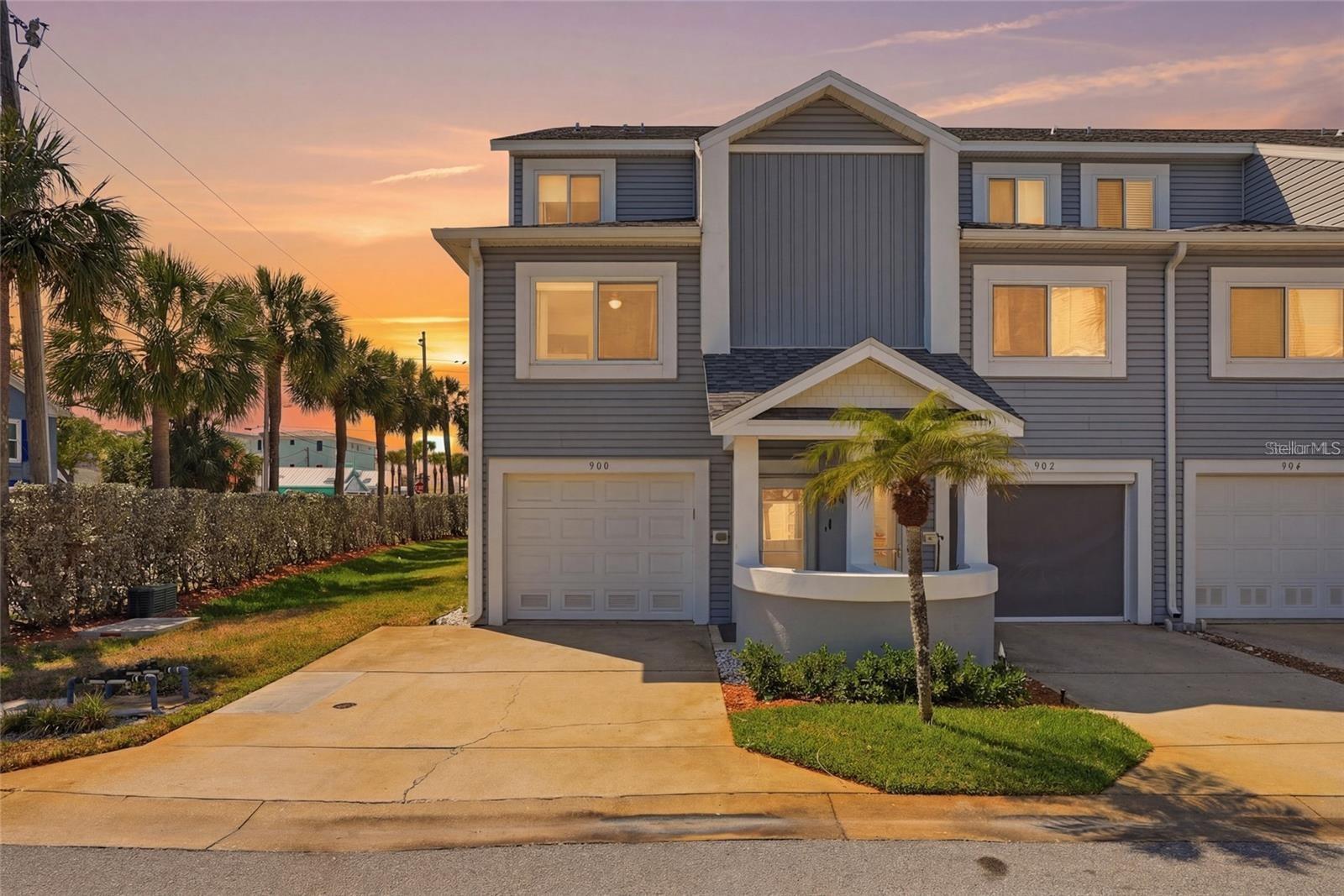 900 Harbour House Drive, FL