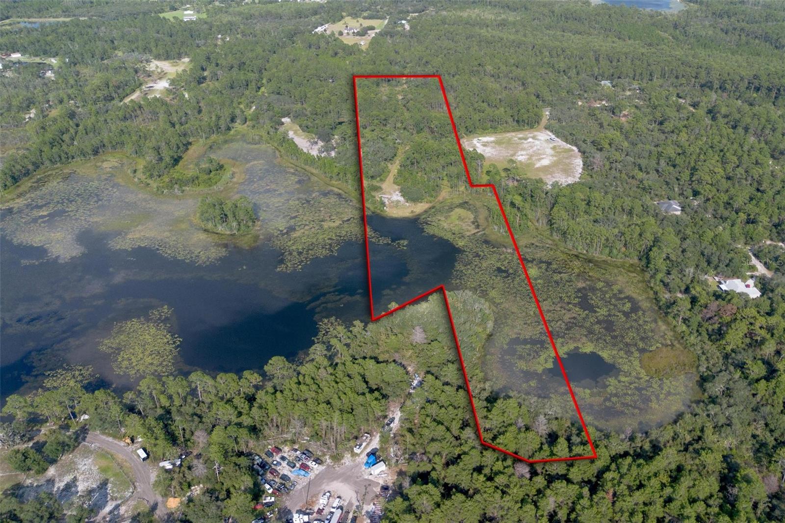 826 Frontier Trail, FL