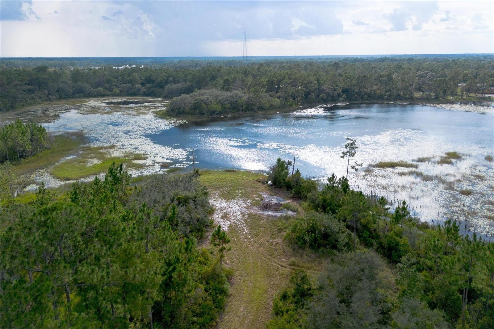 826 Frontier Trail, FL