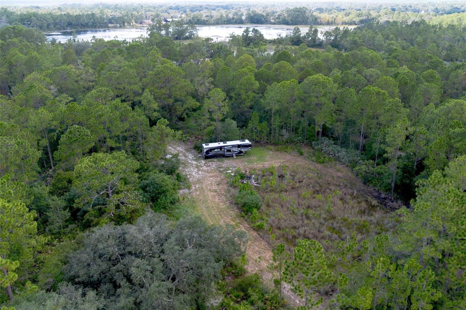826 Frontier Trail, FL
