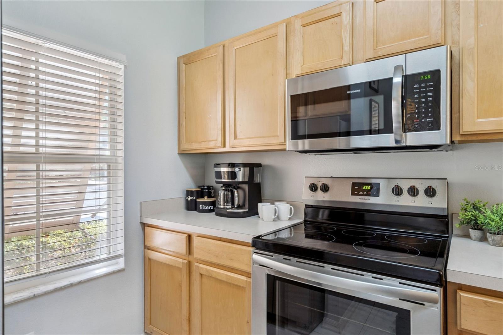 8498 Crystal Cove Loop, FL