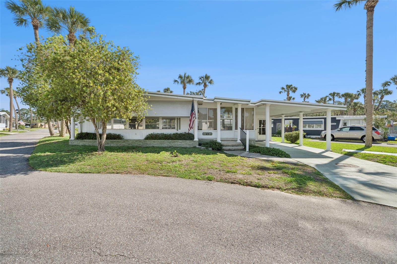 43 Sabal Palm Cir, FL
