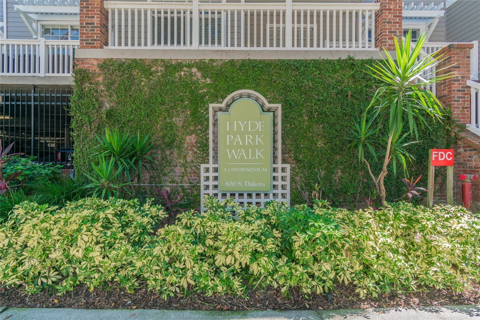 800 Dakota Avenue, FL